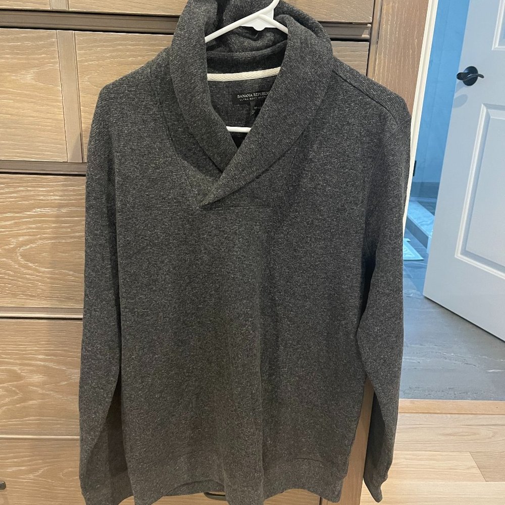 BANANA REPUBLIC Men's Shawl Neck Blue Ultra Soft Waffle Sweater - Grey Medium